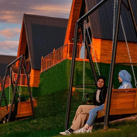 Galaxy Bungalows منزل ريفي